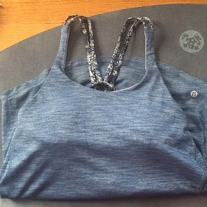 Lululemon work out top
